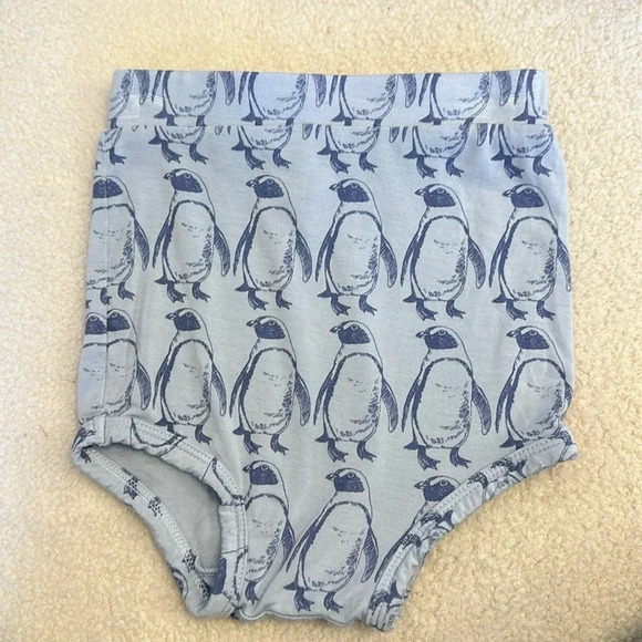 Kate Quinn Bamboo Penguin Print Bloomers 12-18M EUC - Picture 1 of 2